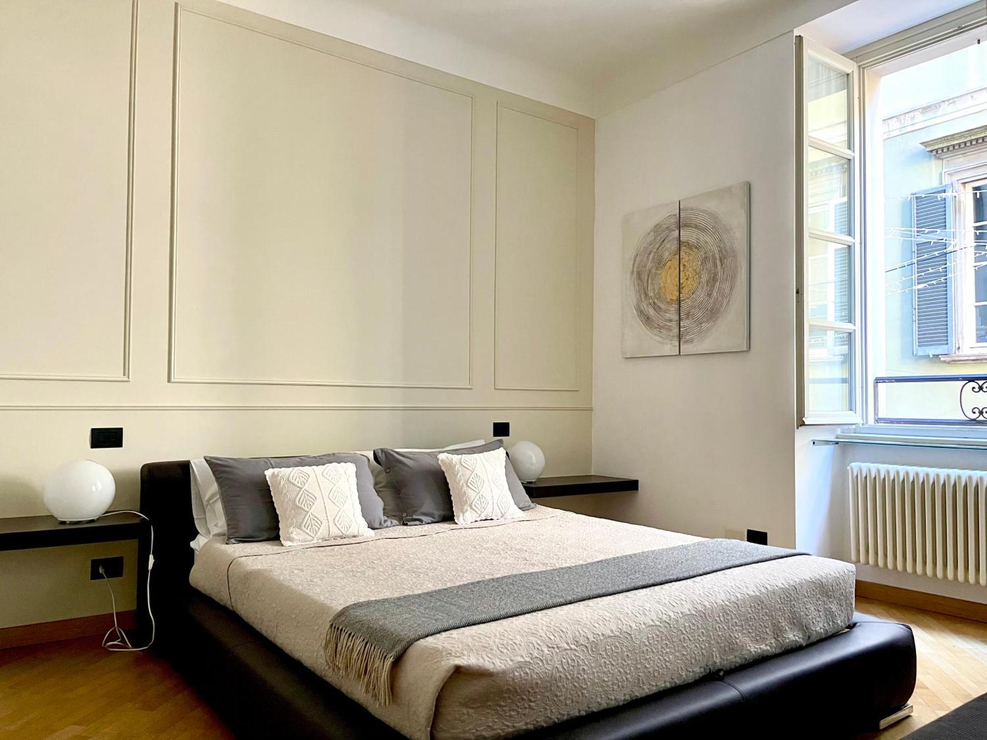 Charming Como - Apartment Downtown In The Pedestrian Area With 2 Double Bedrooms And 2 Complete Bathrooms A Spacious Living Room And Full Equipped Kitchen Εξωτερικό φωτογραφία