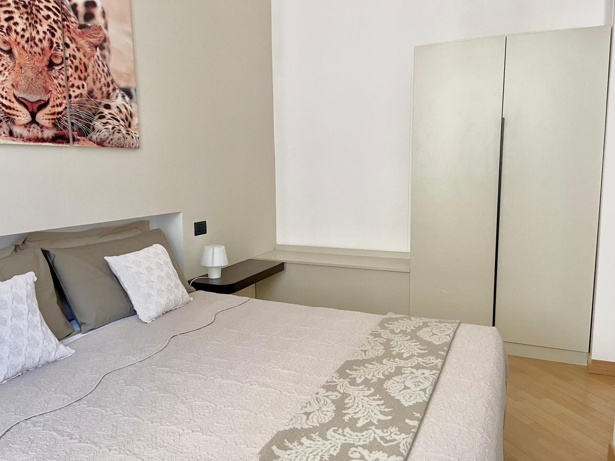 Charming Como - Apartment Downtown In The Pedestrian Area With 2 Double Bedrooms And 2 Complete Bathrooms A Spacious Living Room And Full Equipped Kitchen Εξωτερικό φωτογραφία